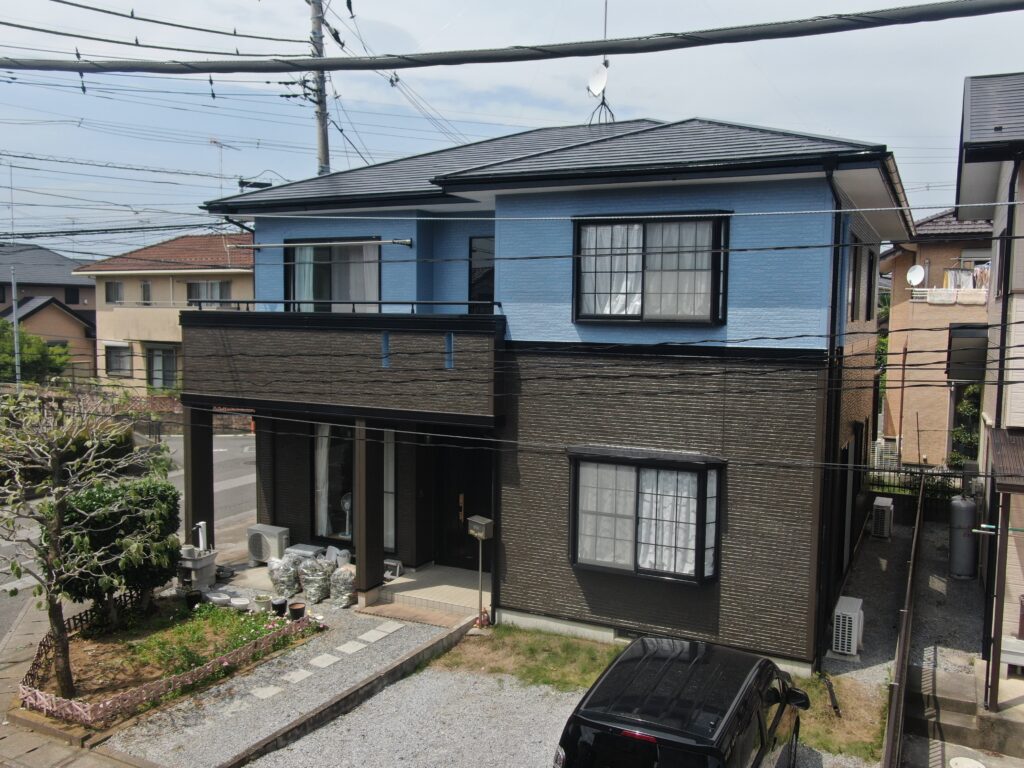 築２０年2回目の塗装はツートンカラーでお洒落に 施工後